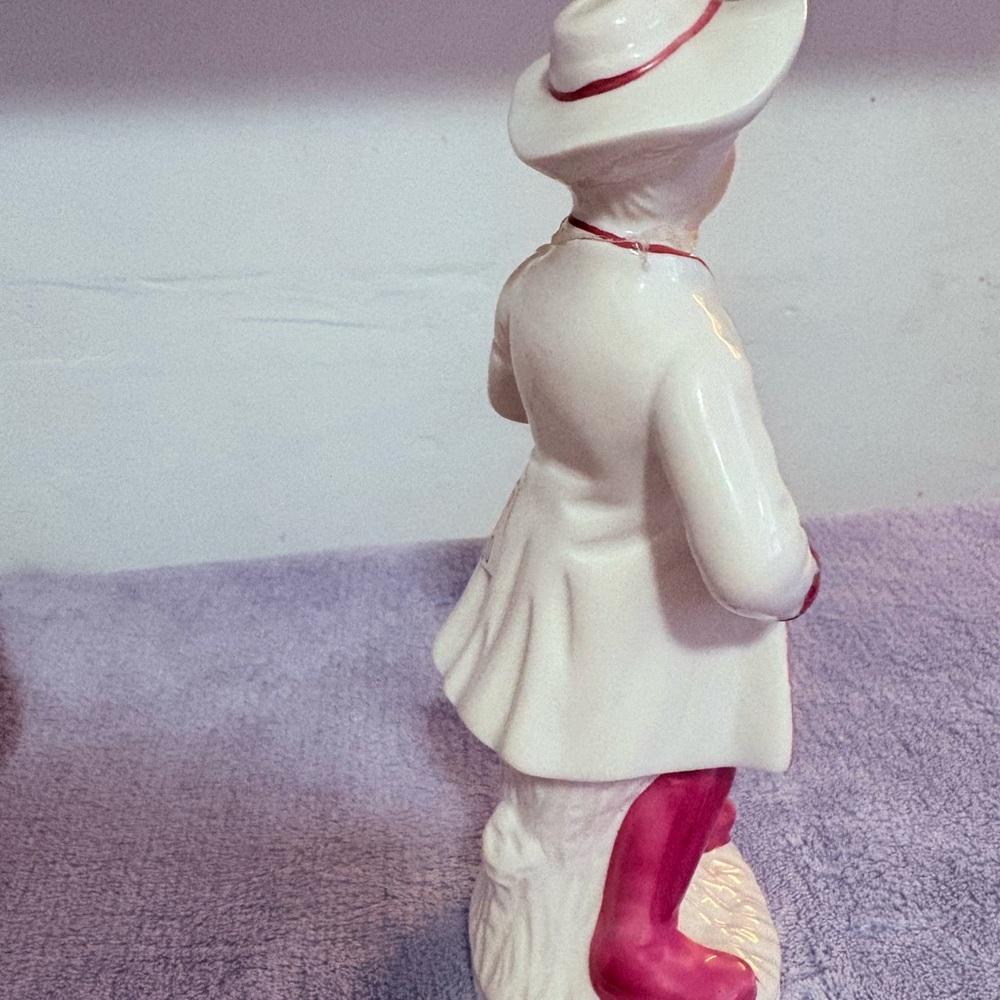 Vintage Porcelain Victorian Man Mandolin Figurine 18th Century‎ Stamp A England - Picture 6 of 9